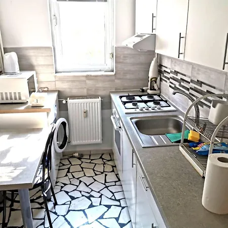 Plaza Lujerului Modern Apartment Bucharest